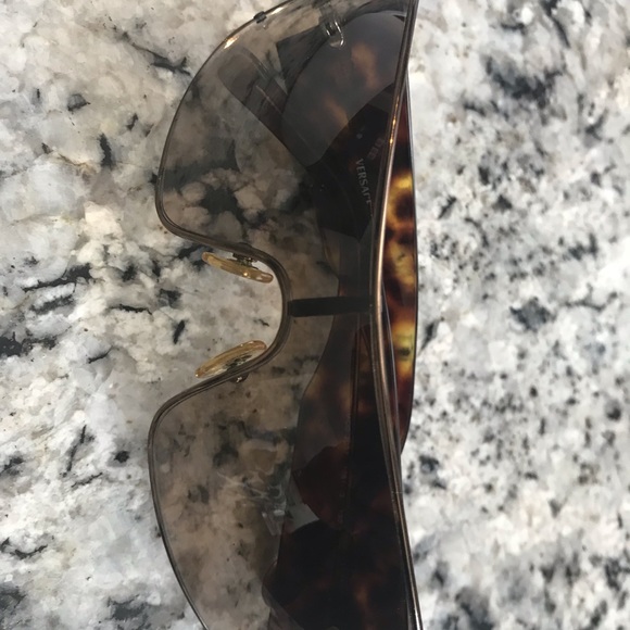 Versace Sunglasses - Picture 3 of 6